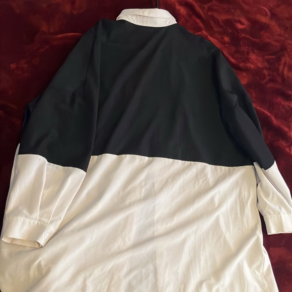 Plus size Button down - Picture 4 of 4